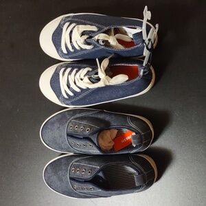 2 Pairs Brandnew Joe Fresh Boy's Sneakers Size 6